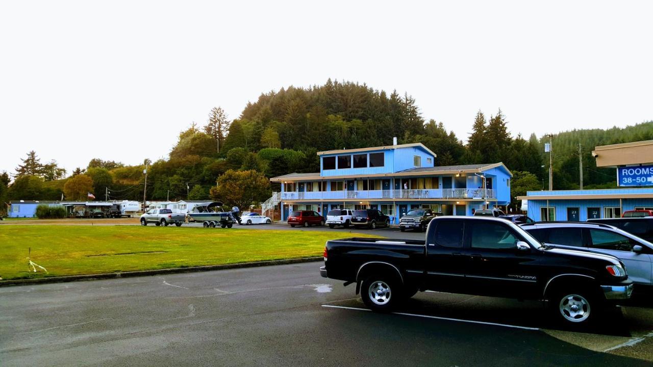 Winchester Bay Inn Reedsport Buitenkant foto